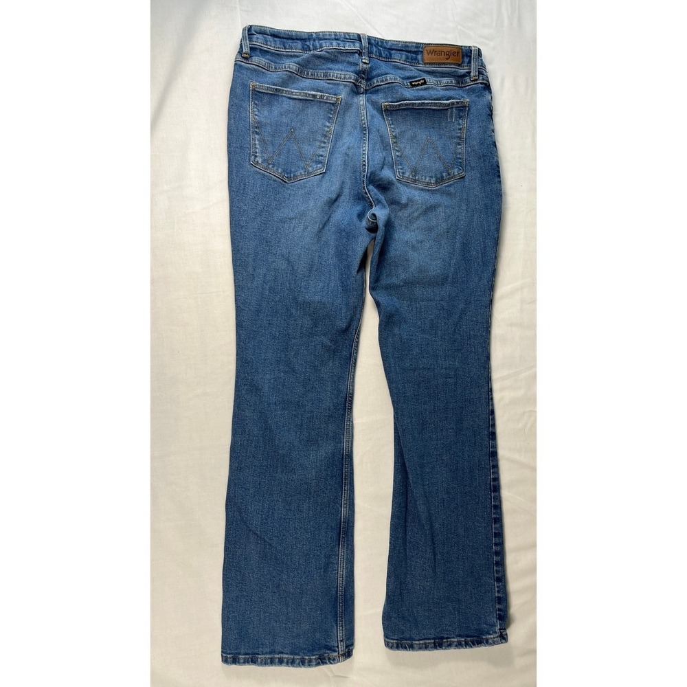 Wrangler Jeans Womens 12x30 Blue Excellent High Rise Bold Bootcut Distressed - Picture 10 of 13